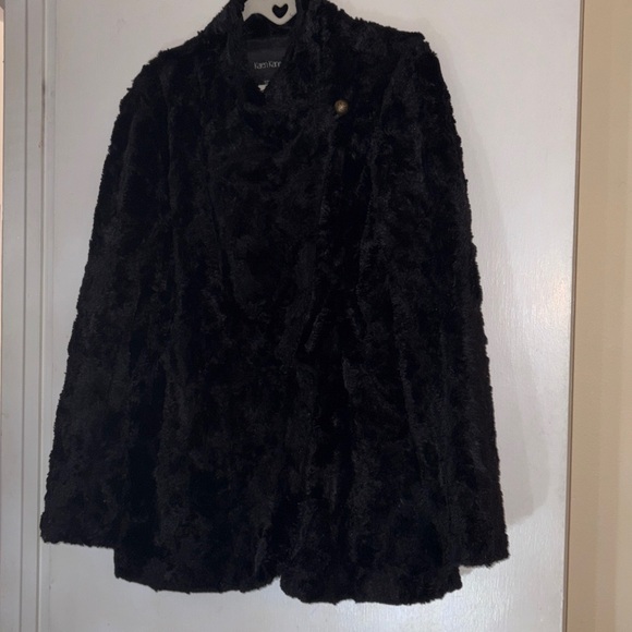 NWOT Karen Kane faux fur jacket